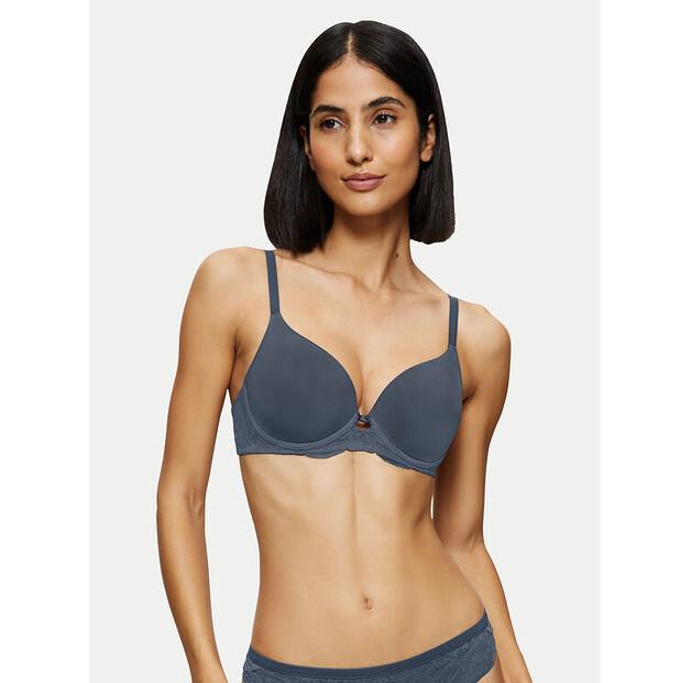 Бюстгальтер с косточкой Triumph Amourette Charm EU 70E