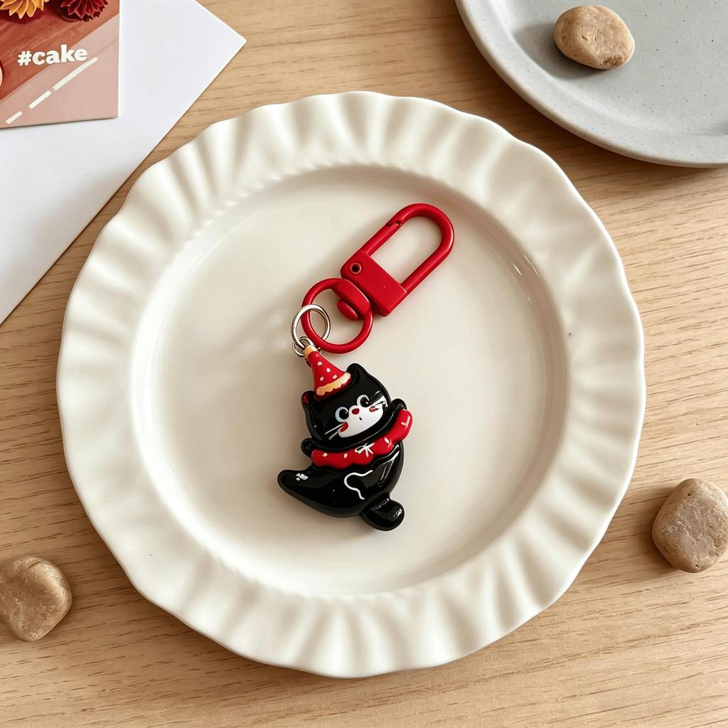 Cartoon Black Cat Resin Keychain: Cute Backpack Charm & Gift