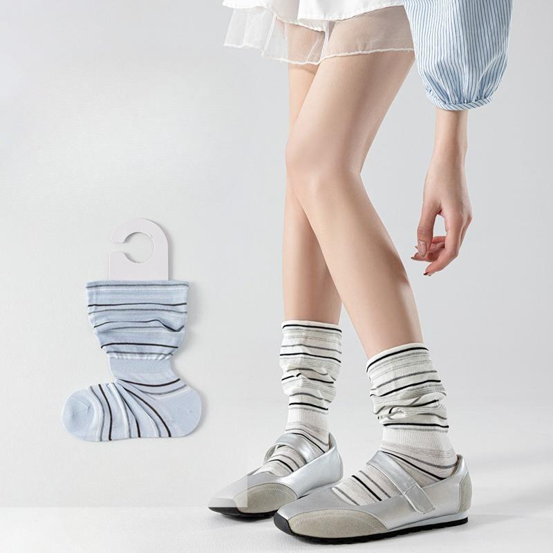 

Striped Contrasting Color Layered Socks Women s Spring/Summer Lightweight Breathable Anti-Bacterial Odor-Resistant Socks 1 pair синій
