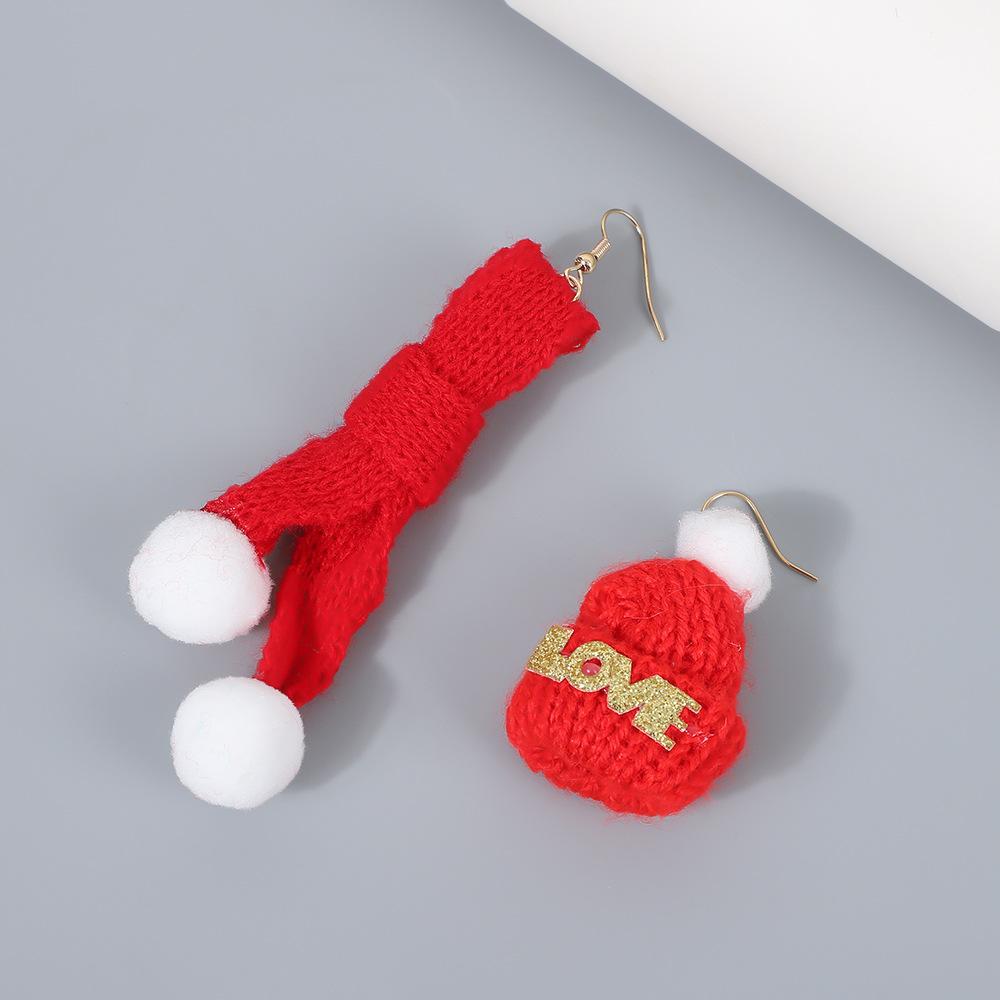 Popular European and American Fashion Earrings, Design Sense Mini Christmas Hat Earrings, Christmas Explosive Suit Women