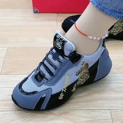 Kadın Spor Ayakkabıları Uğurlu Kaplan Nakışlı Nefes Alabilen Platform Ayakkabılar Kadın Spor Ayakkabıları Alçak Üst Eşleşen Bağcıklı Kadın Tenis