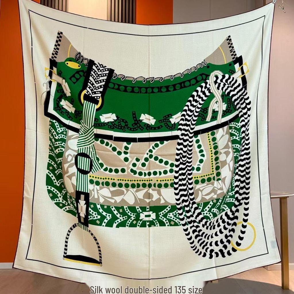 2025 Luxurious Mulberry Silk Square Scarf - Versatile Sunscreen Shawl for Air-Conditioned Rooms