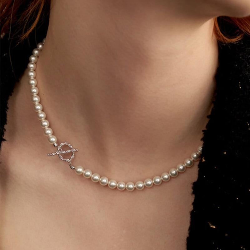 leeENoir Dot Toggle Pearl Necklace (2color)