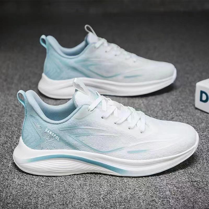 Summer New Men's Shoes Mesh Breathable Sports Casual Shoes Fashion Versatile Shoes Soft Sole Travel Shoes