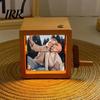 Személyre szabott Emlék Flip Doboz Flipbook Animáció Beépített Világítással Kézzel Hajtott Képalbum Animált 8/16 Képhez Fa Keret Egyedi