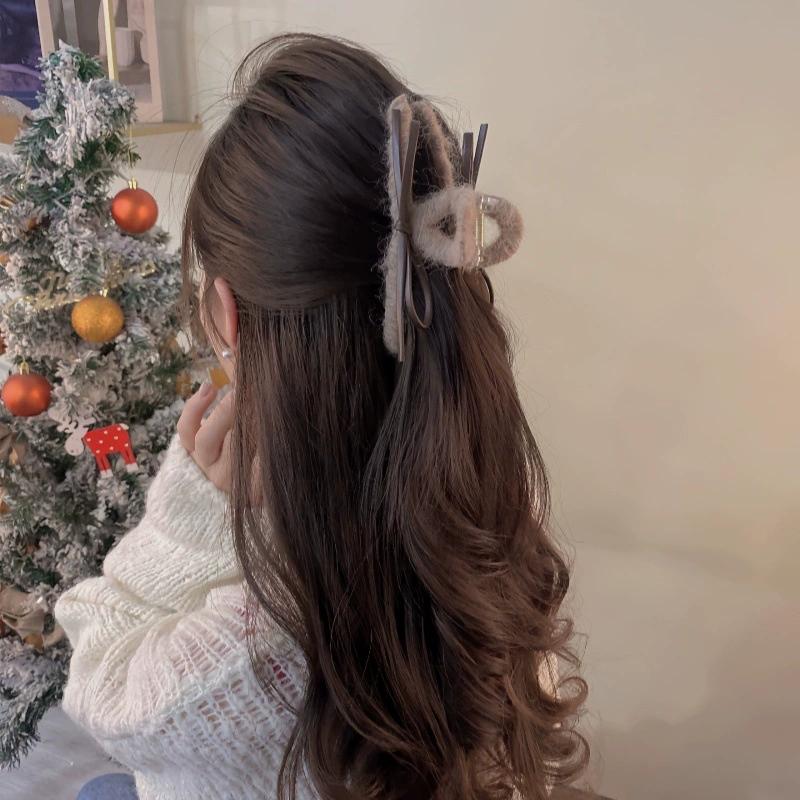 Plush Leather Bow Large Hair Claw Autumn/winter Furry Headband Womans Elegant Hair Pins Shark Clips Female Fashion Barrettes