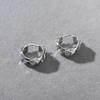 Simple Temperament Copper Plated Platinum Inlaid White Agate Ear Buckle Earrings Fashion Commuting Must Enter Cold Wind Earrings