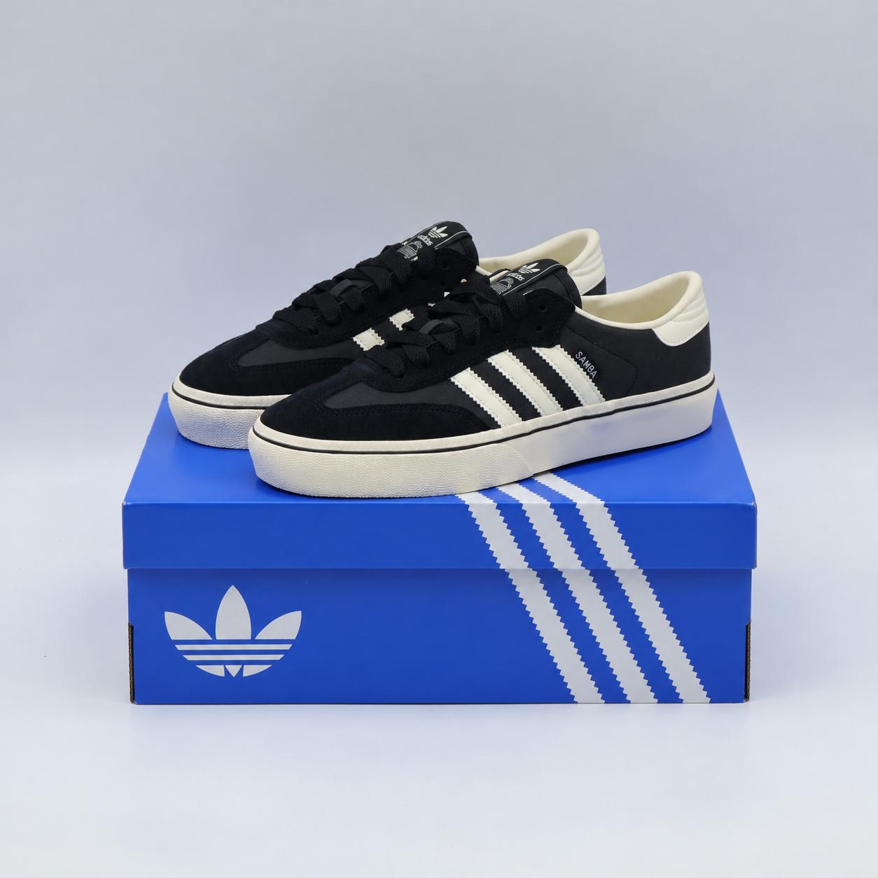 HP4508 adidas Samba ST  Core Black