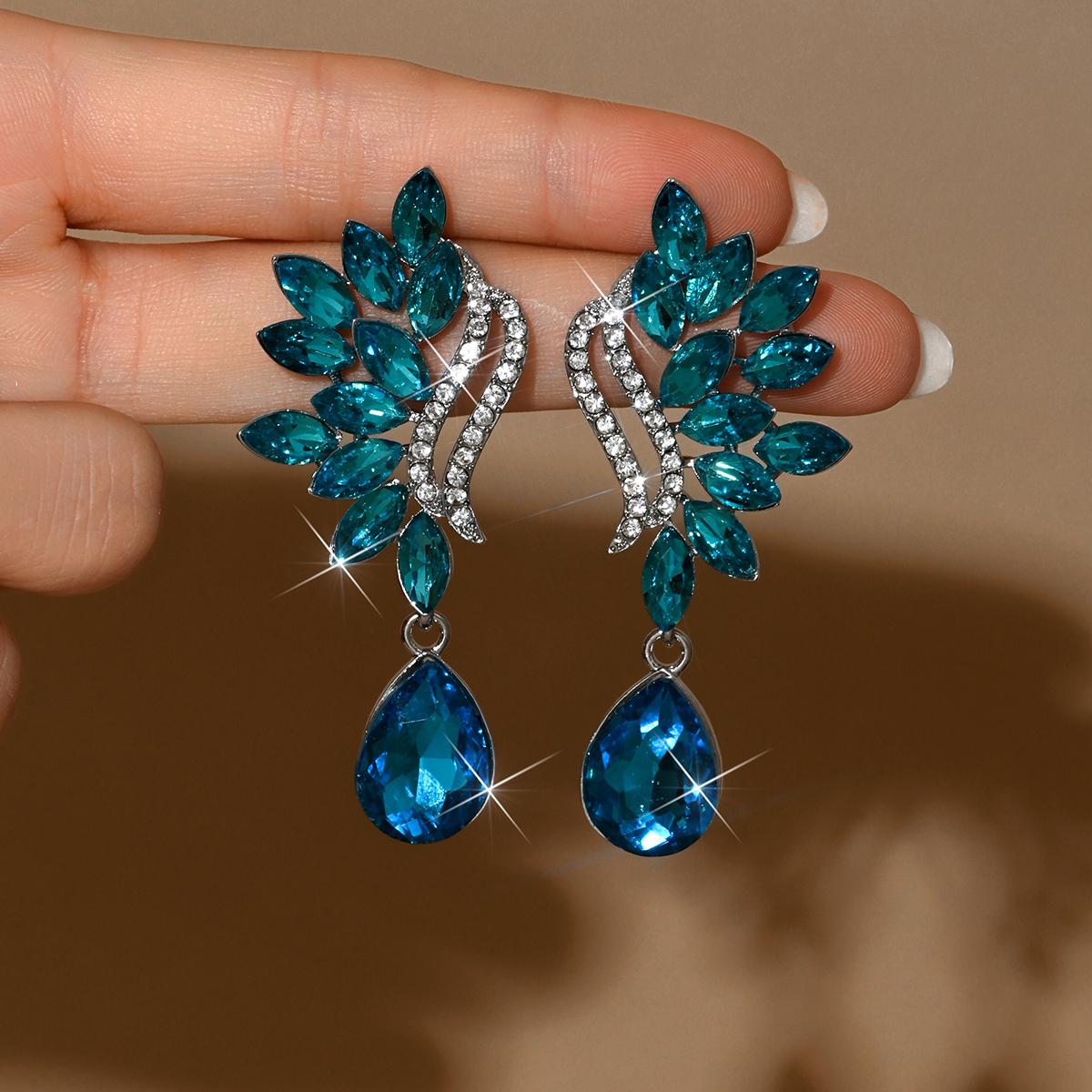 

Ladies fashion design, water droplet flower temperament, earrings, jewelry, dating parties, holiday gifts