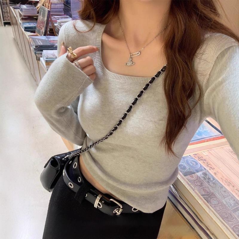 Gray bottoming shirt women's autumn and winter new square neck long-sleeved knitted low-neck sweater with slim-fitting early autumn top