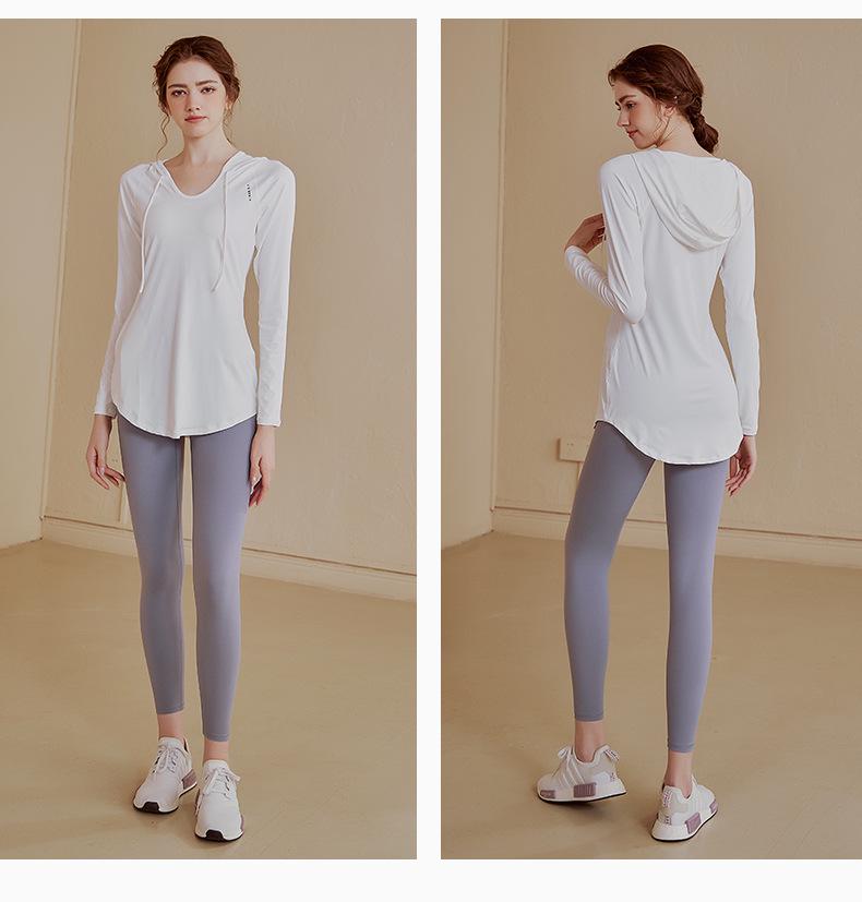 Damska luźna bluza fitness z kapturem i długim rękawem - Casualowy top do jogi o średniej długości, wygodny na jesień