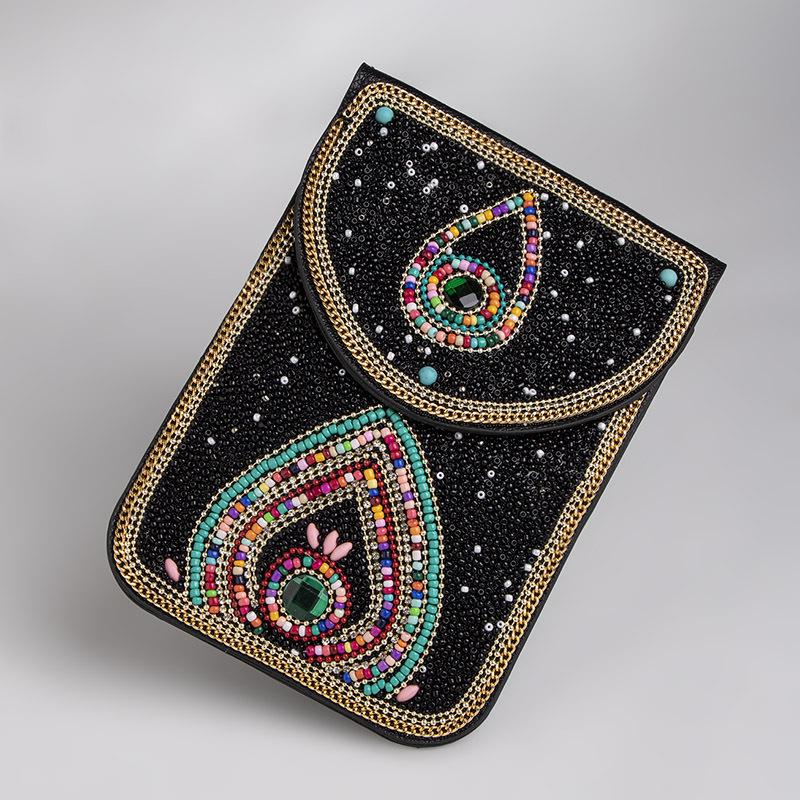 Exquisite Bohemian Style Crossbody Bag with Rice Beads, Shells, and Flowers