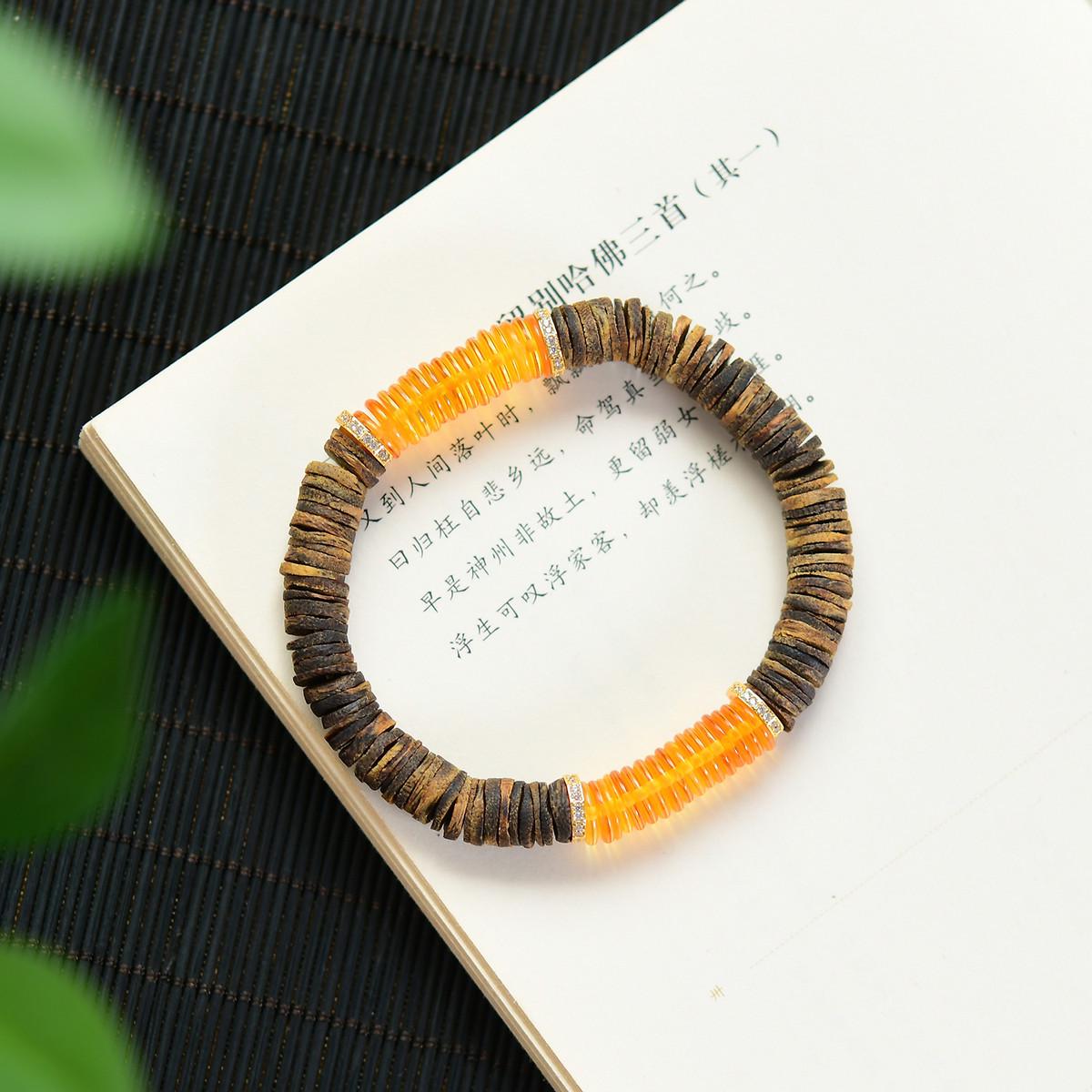 

925 Silver Bracelet with Natural Agarwood & Amber Tablets 8mm