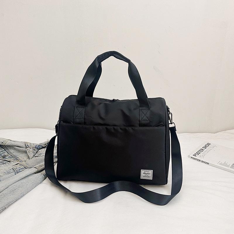 Men's & Women's Large Waterproof Travel Bag - Portable, Lightweight, Versatile for Short Trips and Dorm Use