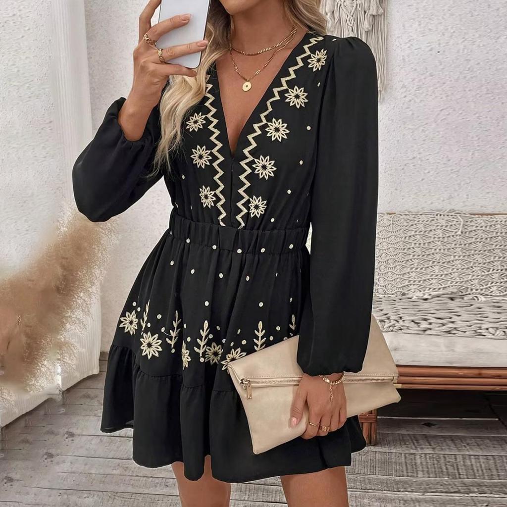 Women's Fashionable Casual Embroidered Deep V-Neck Long-Sleeved Dress