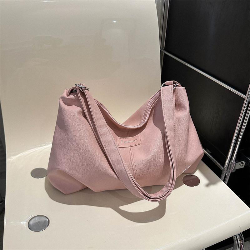 Trendy Korean Style Casual Shoulder Bag With Spacious Compartment