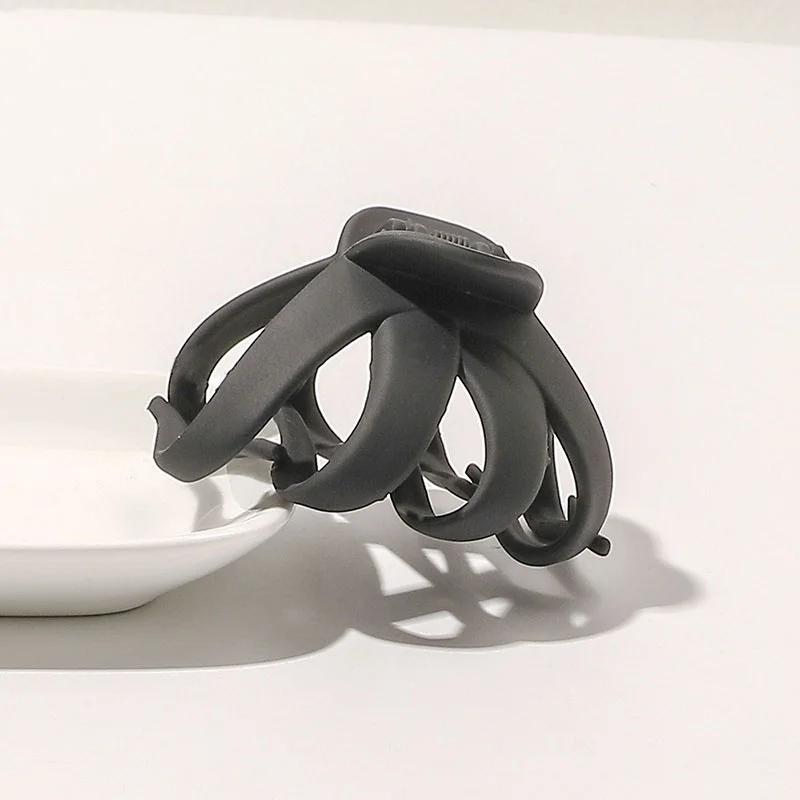 Vintage Hair Clips for Women Claw Clip Simplicity Elegant Irregular Shape Hairclip Girls Hair Accessories Hair Claw Barrettes