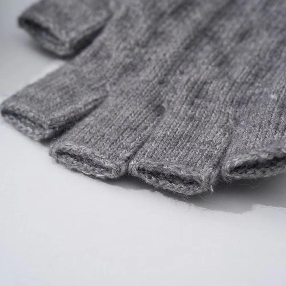 1pair Winter Half Finger Gloves Windproof Breathable Casual Glove Suitable For Work Writing Touch Screens Outdoor Cycling Gloves