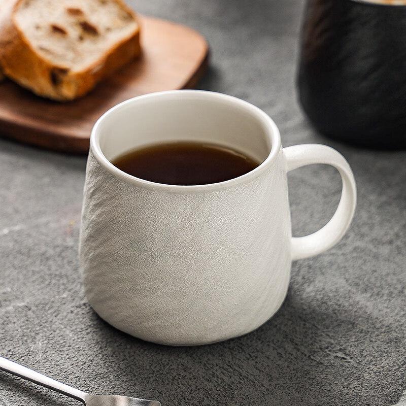ZISIZ Simple Ceramic Tea Mug with Infuser