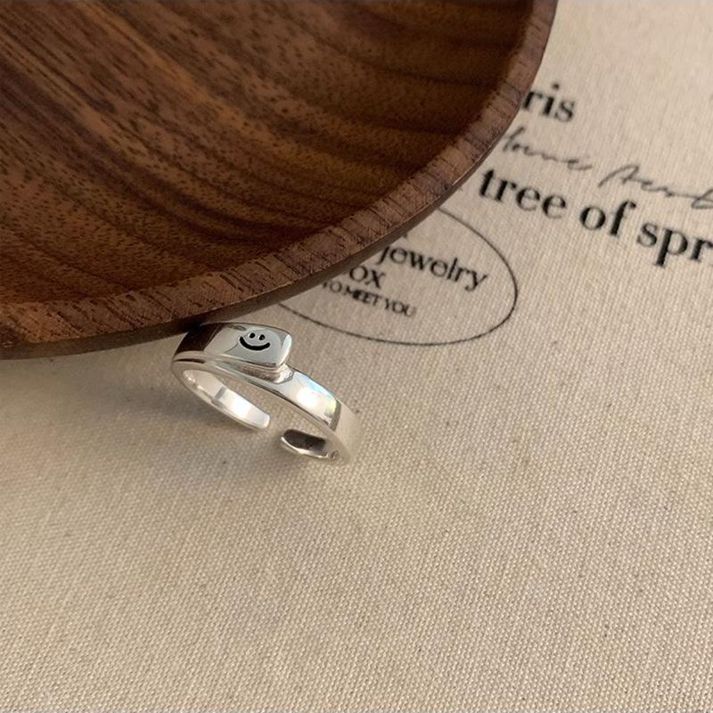 New Cute Double Layered Staggered Smile Face Rings for Women Fashion Jewelry Aesthetic Silver Color Open Finger Ring Decoration