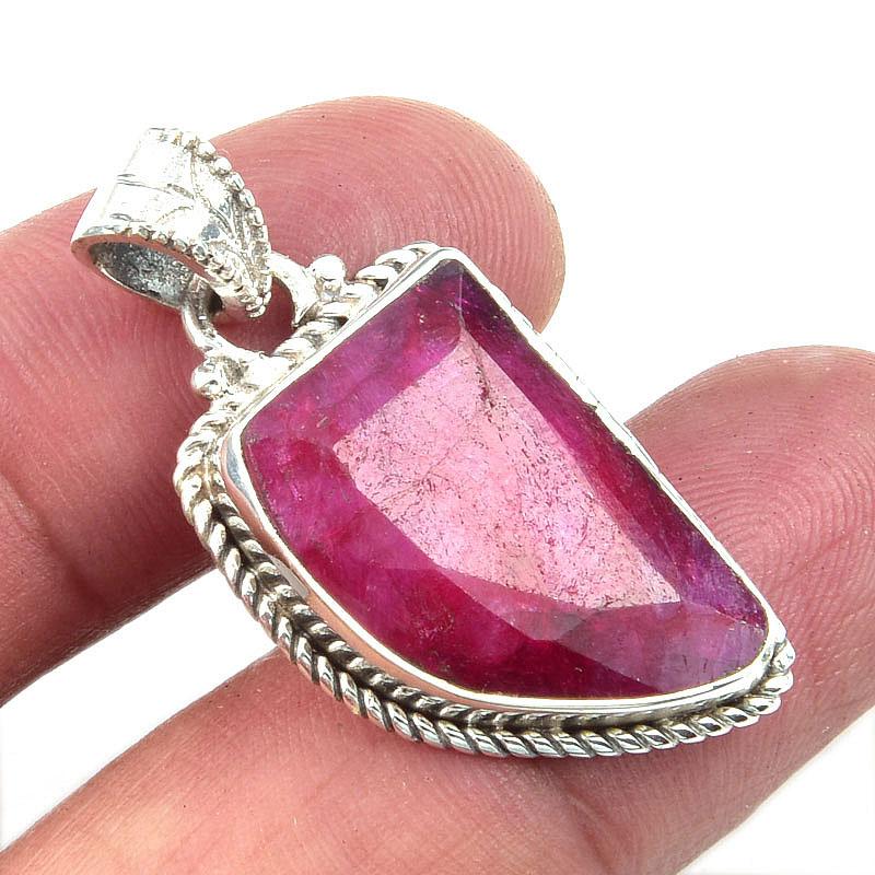 

Red Ruby(Simulated) Gemstone Handmade 925 Sterling Silver Pendant 1.50 k6q97