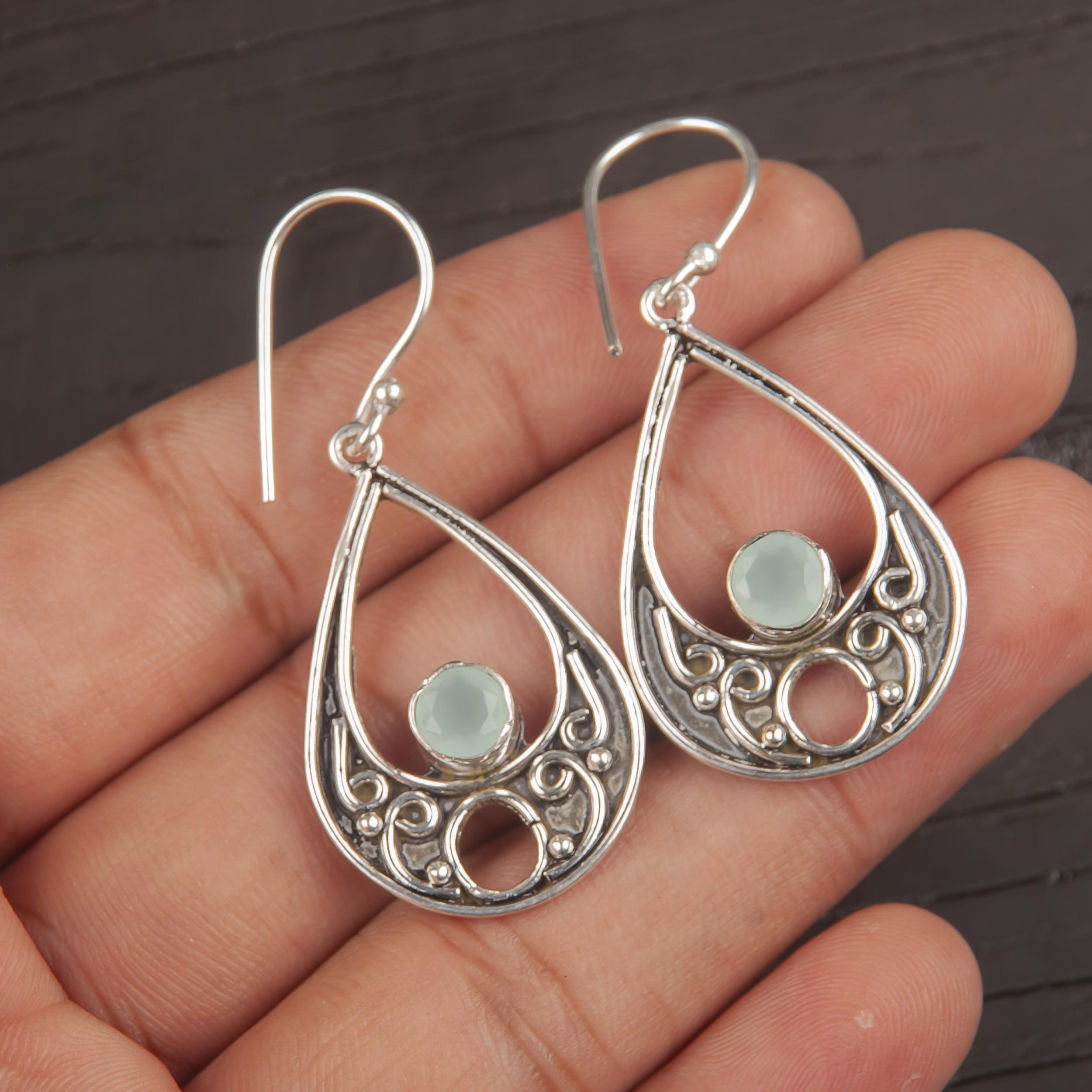 

Украшения ручной работы из драгоценных камней Aqua Chalcedony, серьги из стерлингового серебра 925 пробы, уникальные дизайнерские украшения для женщин 1.91 Inches зелёный