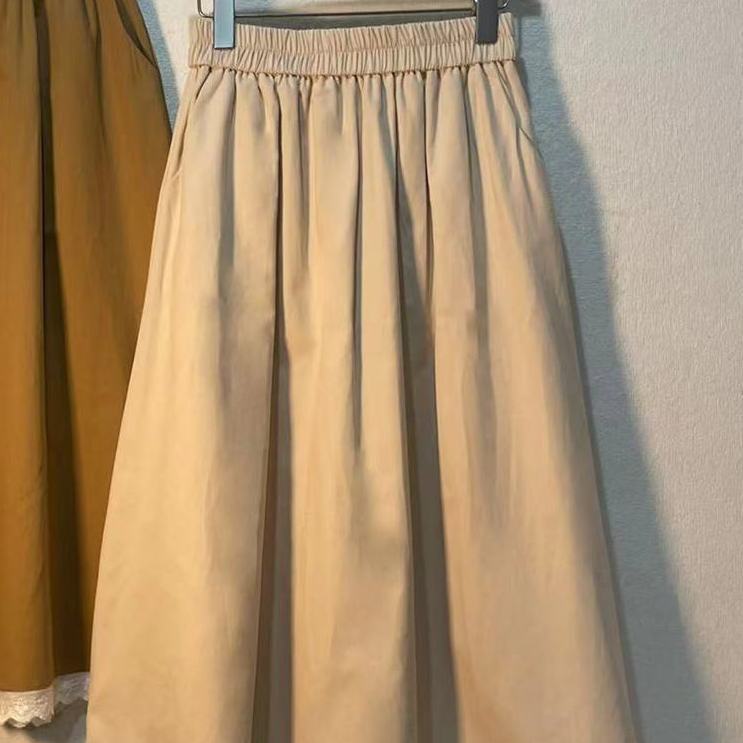 Women's Autumn Design-Forward Lace-Trimmed Paneled Midi Skirt - Niche High-Waist Pleated Loose Umbrella Skirt with Sweet Flair