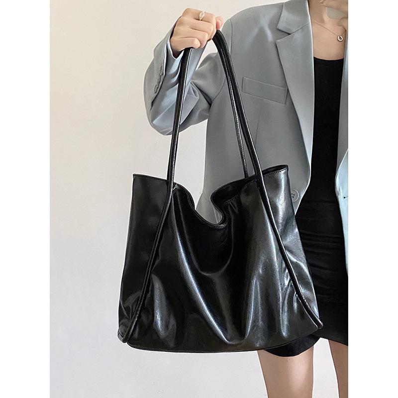 Tasche Damen 2025 Neu Tragbar Glänzend Tote Bag Damen Große Kapazität Klasse College Student Lässig Unterarm Schultertasche