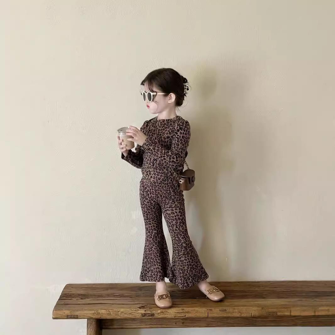 

Весна 2025 Корейский стиль Девочки Леопардовый принт Длинный рукав Комплект из двух предметов 100 cm