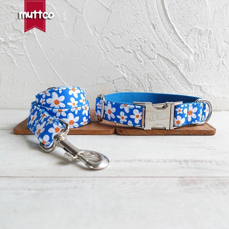 MUTTCO Blue Daisy Dog Collar and Leash Set for Convenient Walks - UDC-135 Large