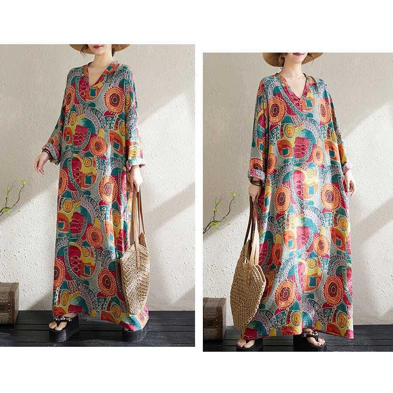 New V-neck Loose Plus Size Simple Vacation Style Long-sleeved Women's Long Dresses