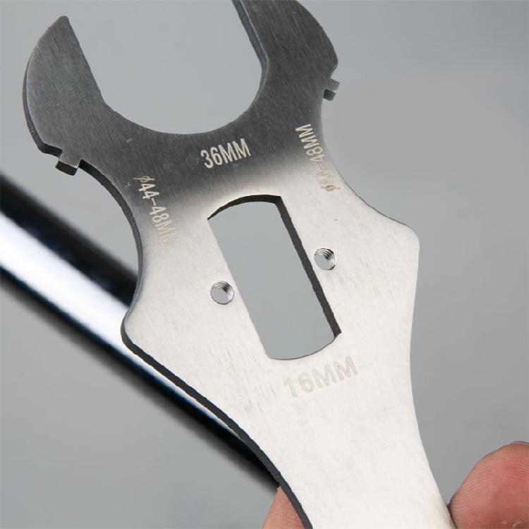 Bicycles Maintenance 44-48mm Lock Rings Tool Square Hole Axles Removal And Installation Wrench Tool Middle Axles Wrench
