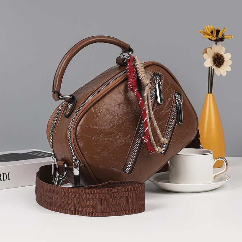 New women's medium mother bag large capacity fashion shoulder portable messenger bag casual women's bag