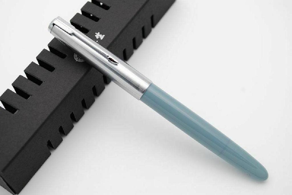 Lake Blue 601 Steel Push Cap Vacuum Fountain Pen F Nib with Ink Window Accessories 0.5MM
