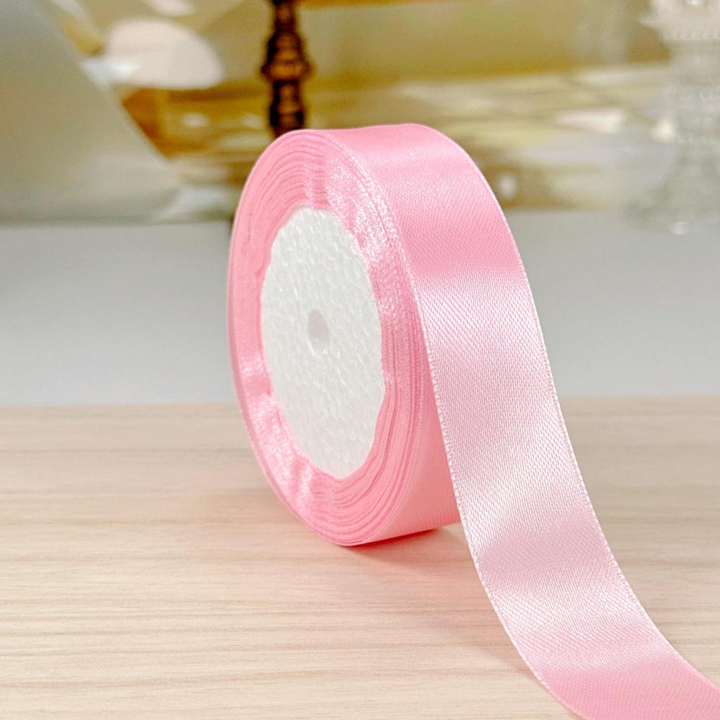 2cm Satynowa Wstążka Jedwabna na Prezent, Dekorację Tortu, Aranżacje Kwiatowe, Kokardy i Odznaki.