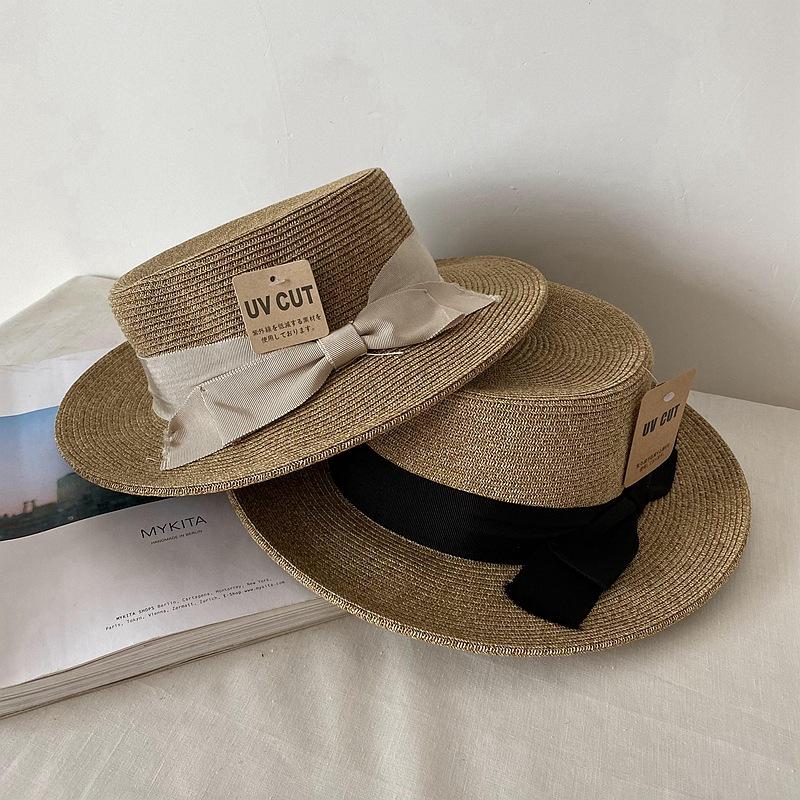 

Retro beach flat top sunscreen straw hat travel British sun hat casual men s and women s top hats summer versatile Adult (56-58cm) чорний