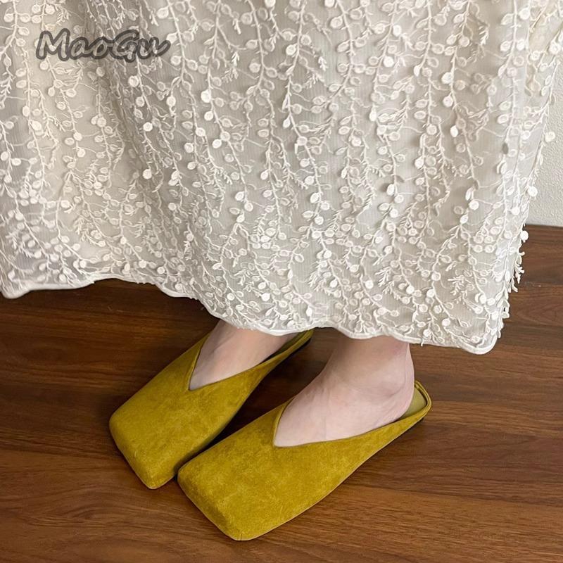 Fashion Suede Flat Women Slipper Square Toe Slip On Mules Casual Fashion Slippers Women's Trend Mujer Zapatos Size 35-43 Pantuflas Mujer