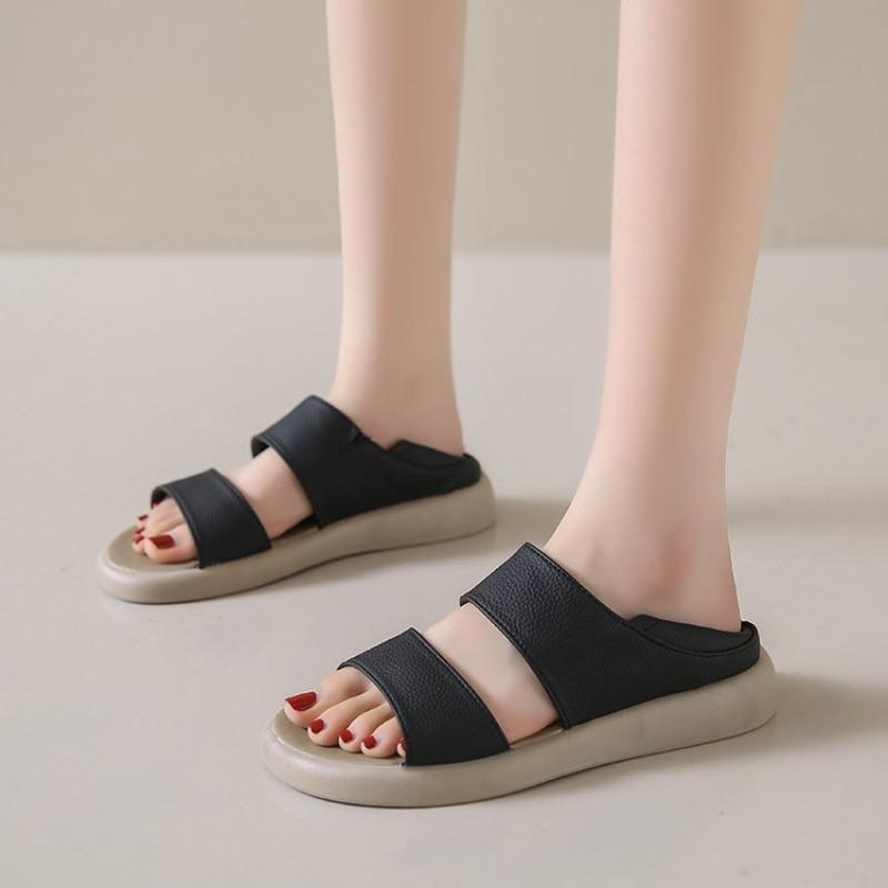 Soft leather flat sandals women's summer new retro round head women's shoes two wear light shoes