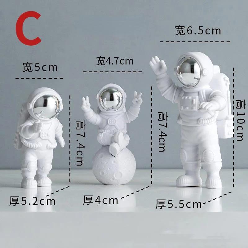 3Pcs/set Astronaut Figure Statue Figurine Spaceman Sculpture Educational Toy Desktop Home Decoration Model for Kids Gift
