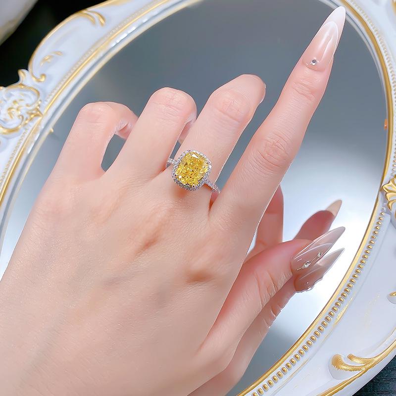 European-American Style High Carbon S925 Silver Ring with Yellow Diamond Ice Flower Design