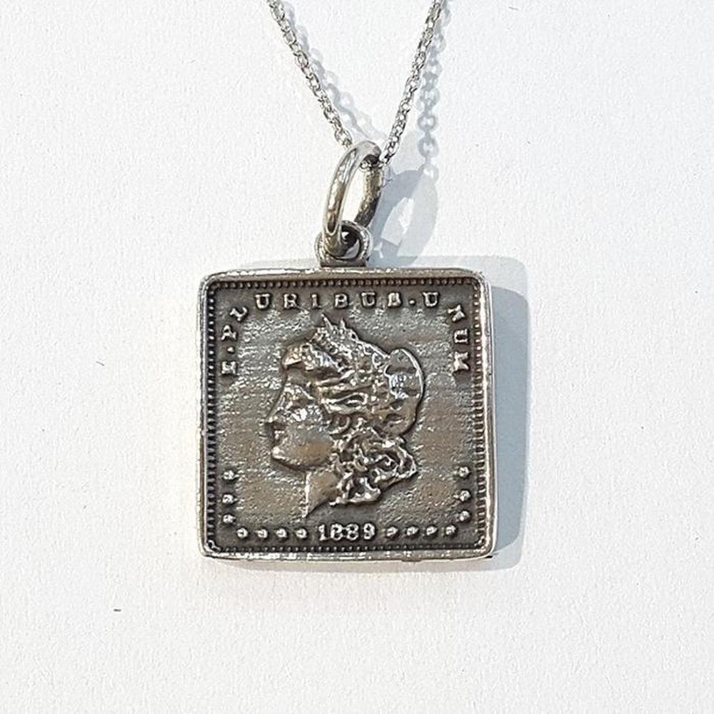

[Bluek] Silver Sterling Silver Pendant 220108-05 Square Coin (S8014499)