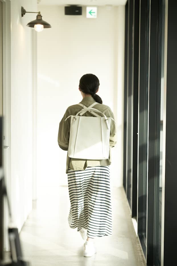 Imai Bag GENOVA Made in Japan Cowhide Leather Fits Large Genuine Leather and Simple Backpack, A4, B5, Lightweight, Capacity, Nylon, Design, Unisex,