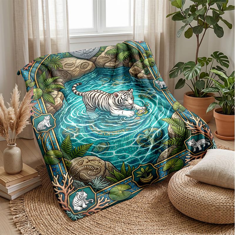 Tiger in Autumn Leaves Theme blanket Lightweight Warm Flannel Blanket Decorative Throw Blanket for Home Decoration