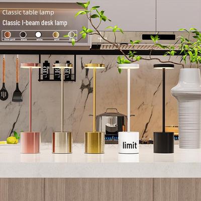 Metall USB-Lade Nachttischlampe - I-förmiges Design für Schlafzimmer-, Wohnzimmer-, Bar- und Restaurant-Atmosphärenbeleuchtung.