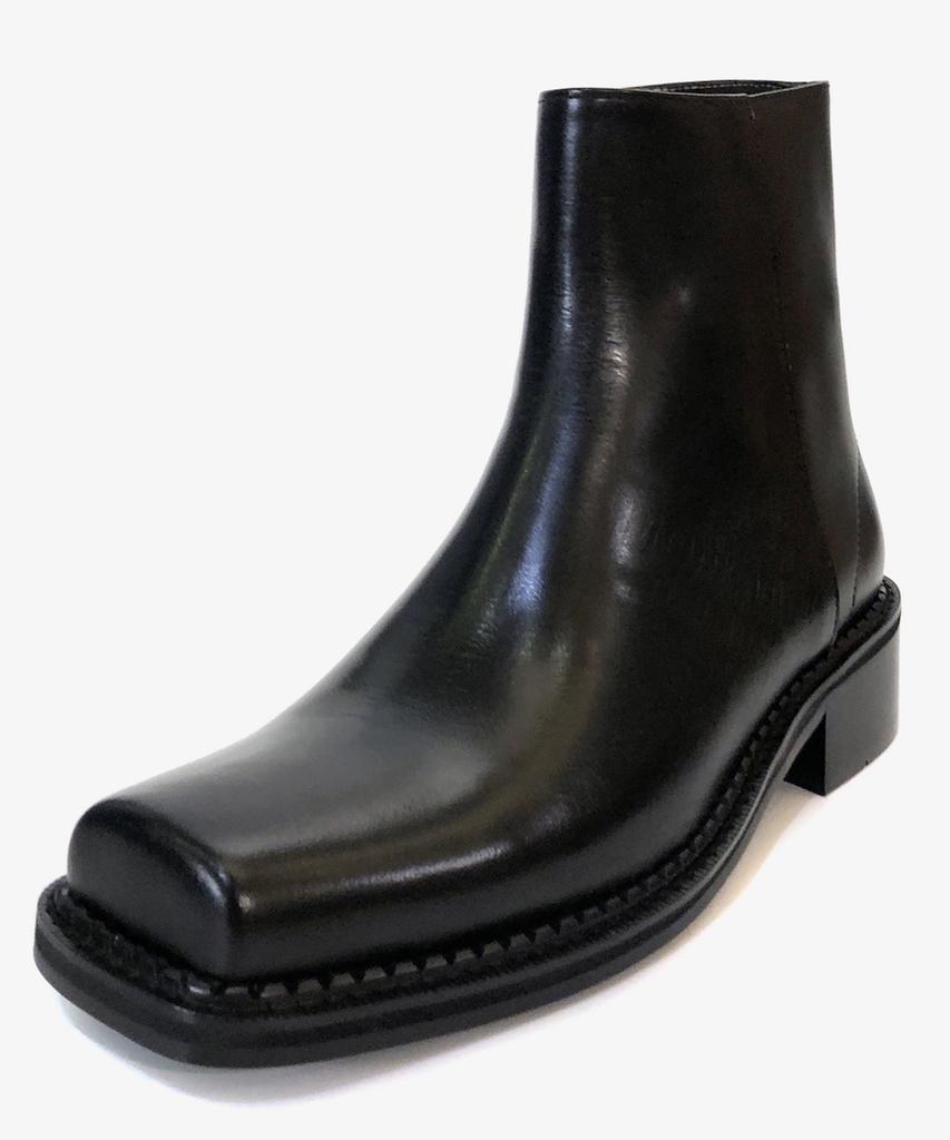 Joenshoe Kleine Square Side Zipper Boots Black