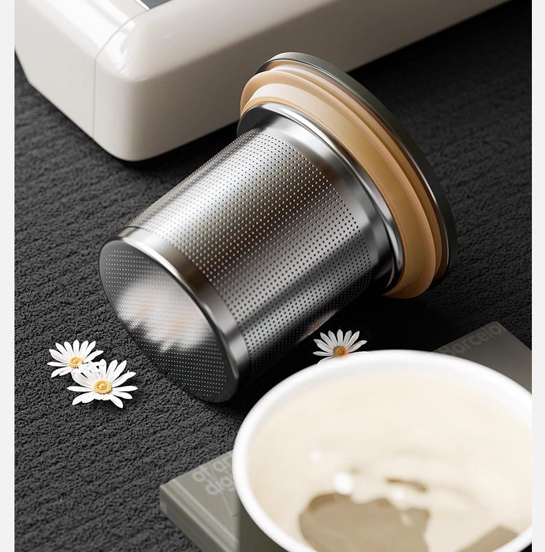 Vanow Insulated Mug with Lid: Stainless Steel Tea Infuser and Water Separation for Men and Women