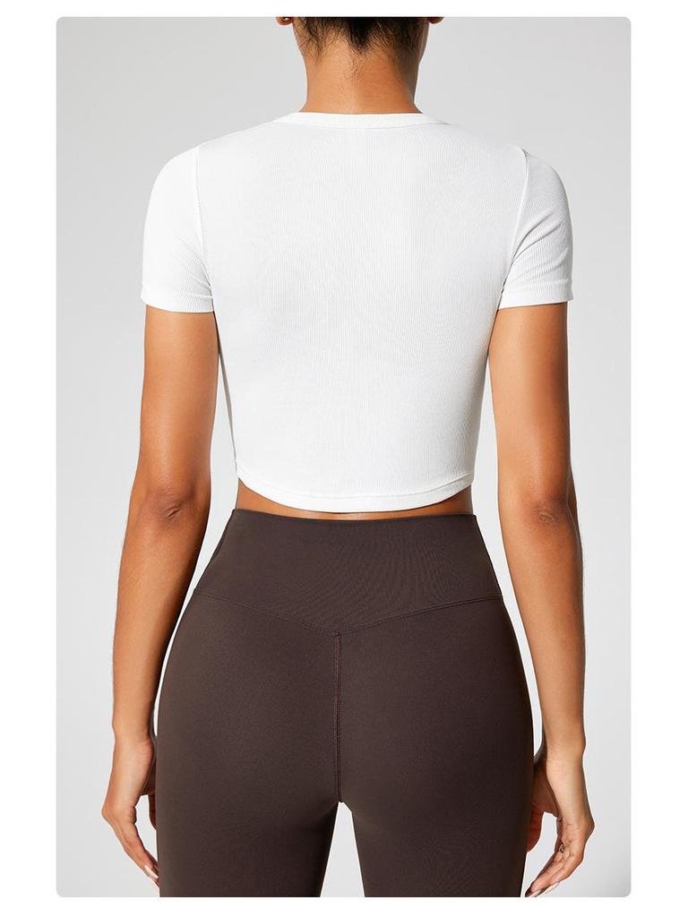 Women's Seamless Sports Top: Breathable, Short Sleeve Yoga and Running T-Shirt for Summer Fitness