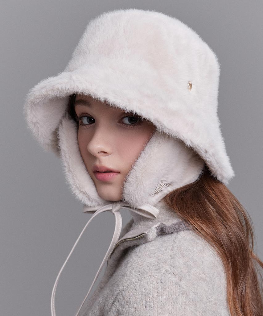 Hwaiteusaenjeu Fur Detachable Earmuff Bucket Hat Osley (6 Colors)