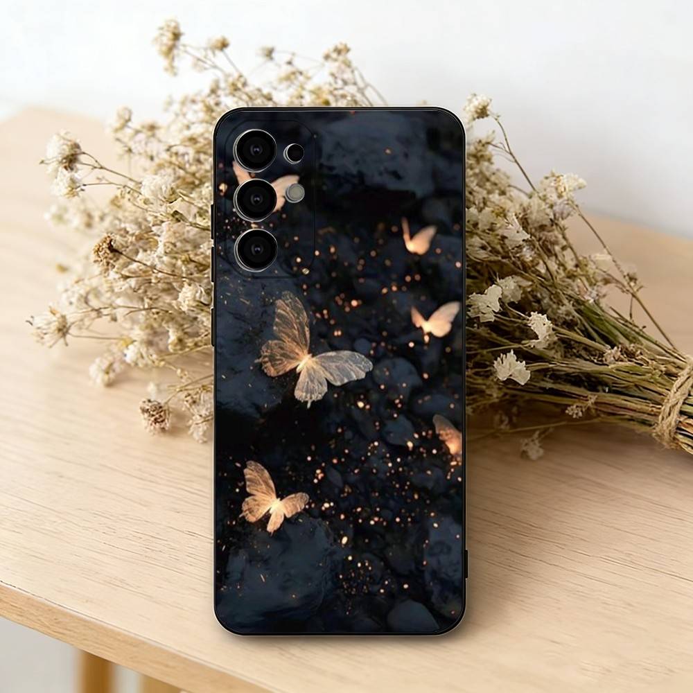 

G-Glow in the dark B-butterfly Phone Case For Samsung S25,S24,S21,S22,S23,S30,Ultra,S20,Plus,Fe,Soft Silicone Black Cover Samsung S21 S305G