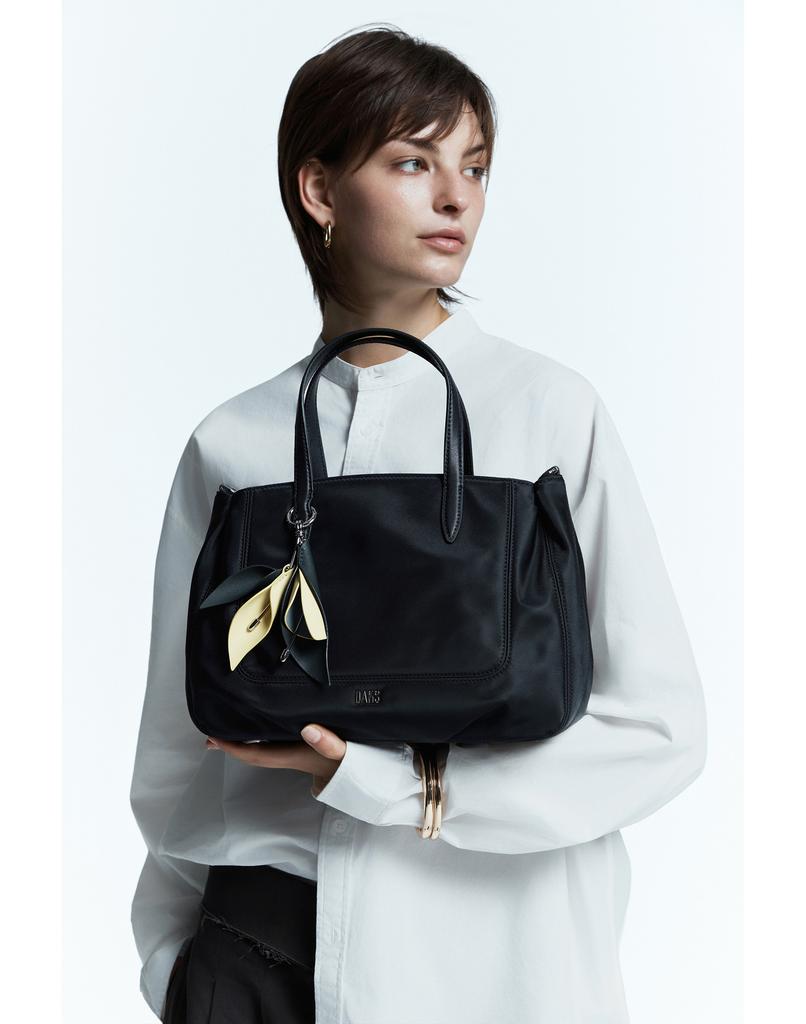 Daks Womens Accessories Black Flower Charm Nylon Tote Bag M Dcba6E523Bk